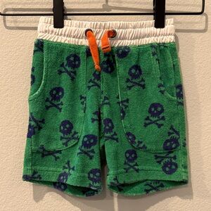 Mini Boden French Terry Green Baggies Shorts with‎ Blue Skull Pattern Size 18M